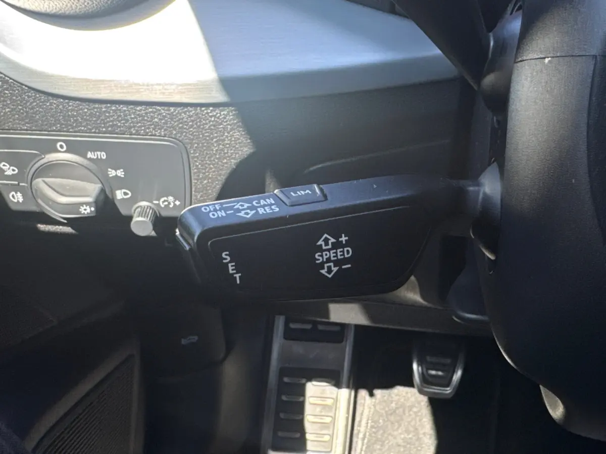 35 TFSI 150PK S-LINE EDITION NAVI/PDC/HALF-LEDER