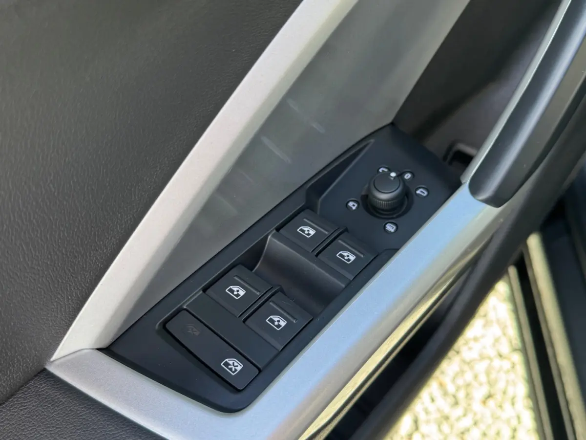 45 TFSI e 245PK BUSINESS EDITION PHEV LEDER/NAVICAMERA/CARPLAY/ELEKTR.KLEP