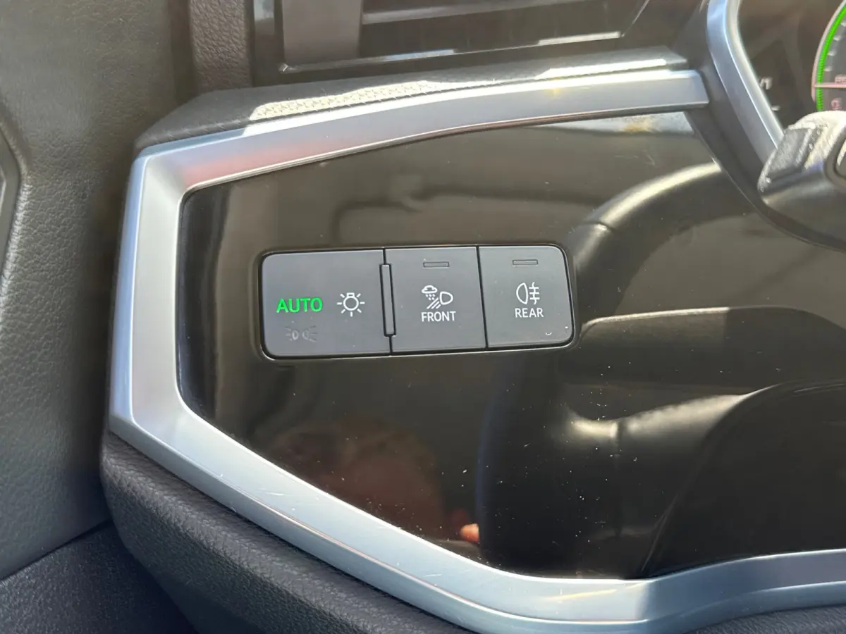 45 TFSI e 245PK BUSINESS EDITION PHEV LEDER/NAVICAMERA/CARPLAY/ELEKTR.KLEP ****