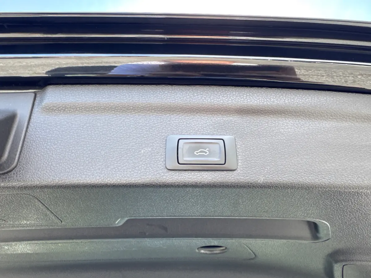 45 TFSI e 245PK BUSINESS EDITION PHEV LEDER/NAVICAMERA/CARPLAY/ELEKTR.KLEP ****