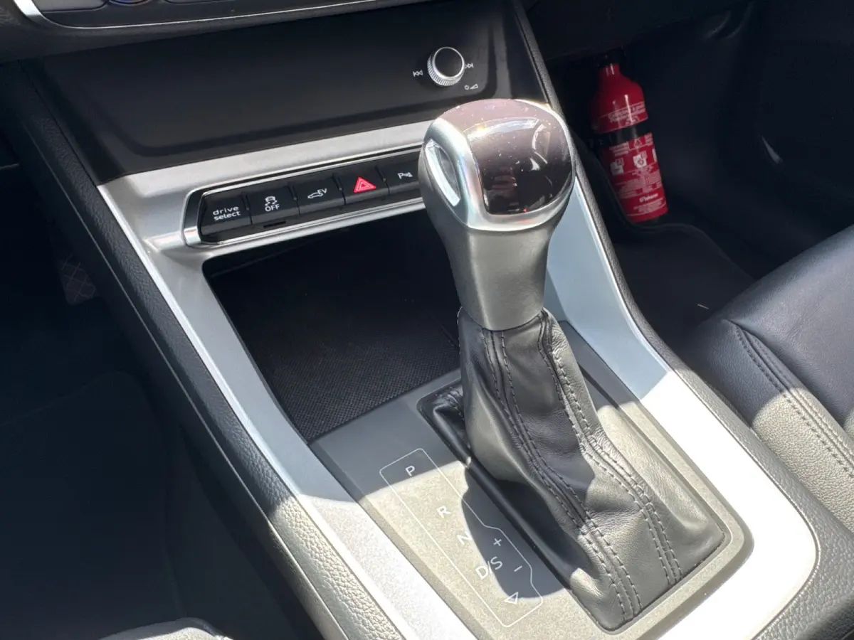 45 TFSI e 245PK BUSINESS EDITION PHEV LEDER/NAVICAMERA/CARPLAY/ELEKTR.KLEP ****
