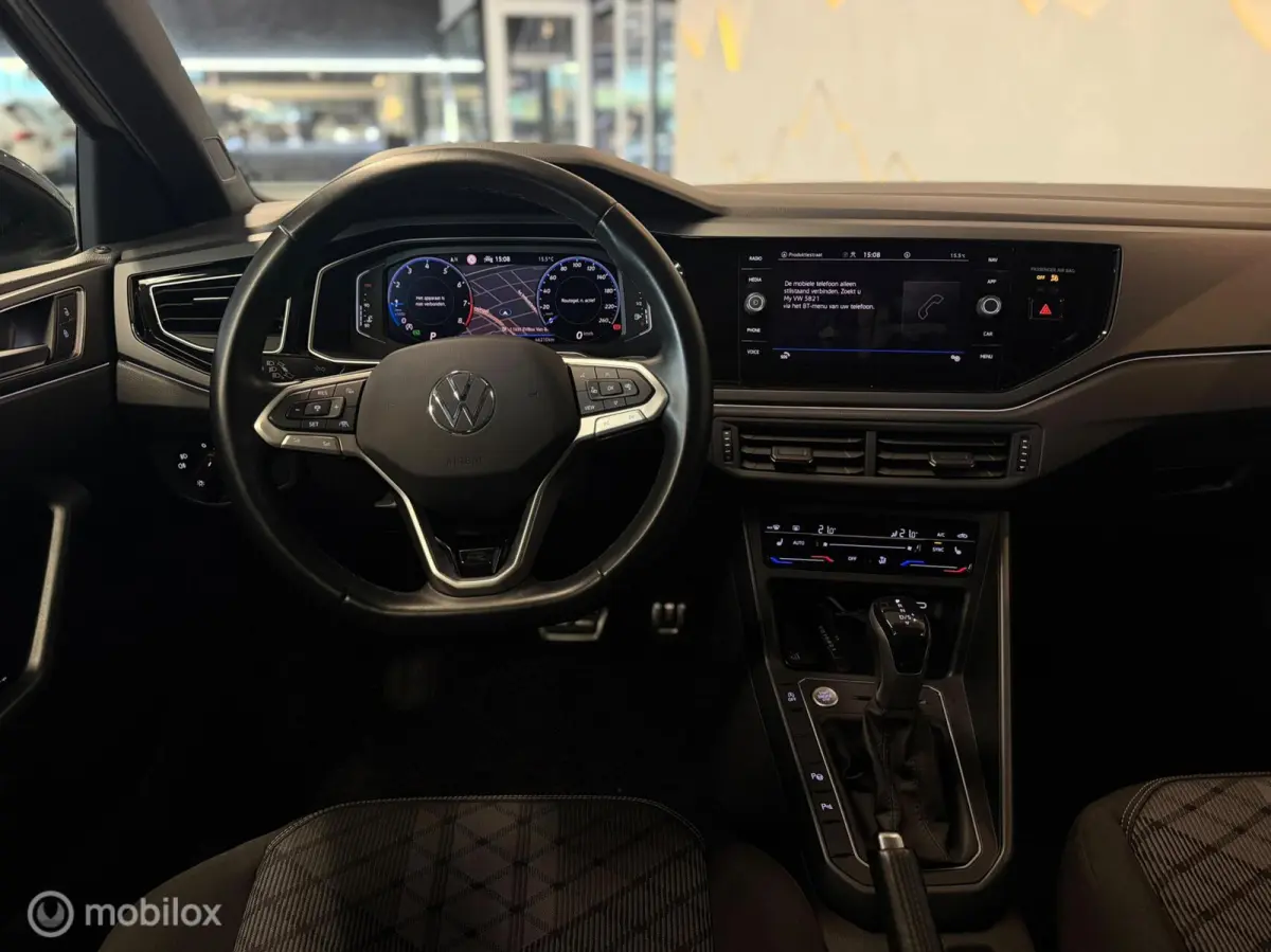 1.0 TSI 3x R-line Panorama/Keyless/Black style