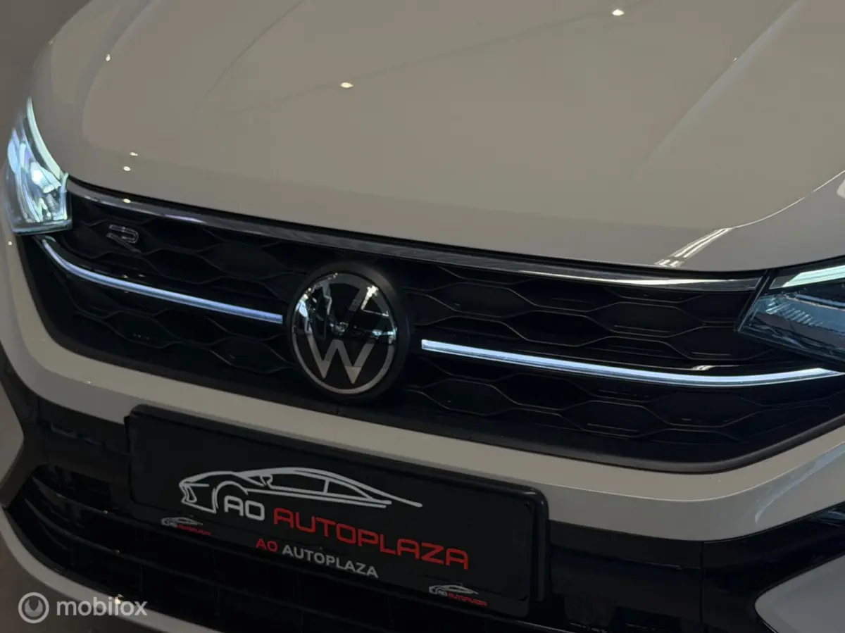 1.0 TSI 3x R-line Panorama/Keyless/Black style