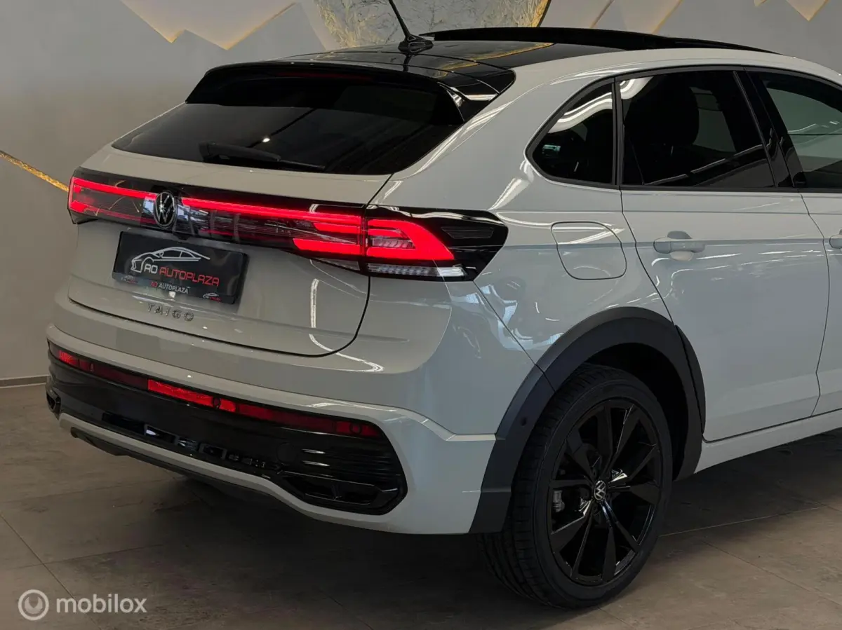 1.0 TSI 3x R-line Panorama/Keyless/Black style