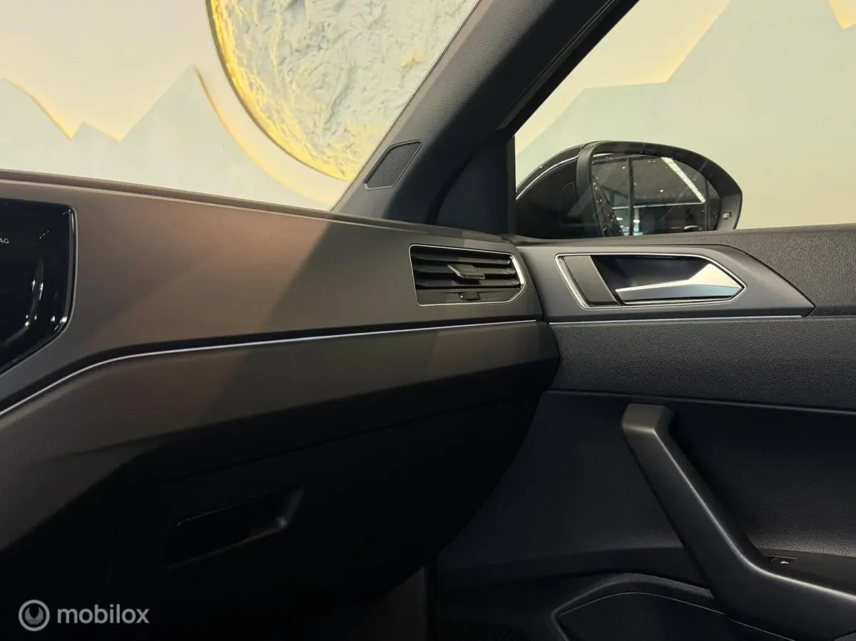 1.0 TSI 3x R-line Panorama/Keyless/Black style