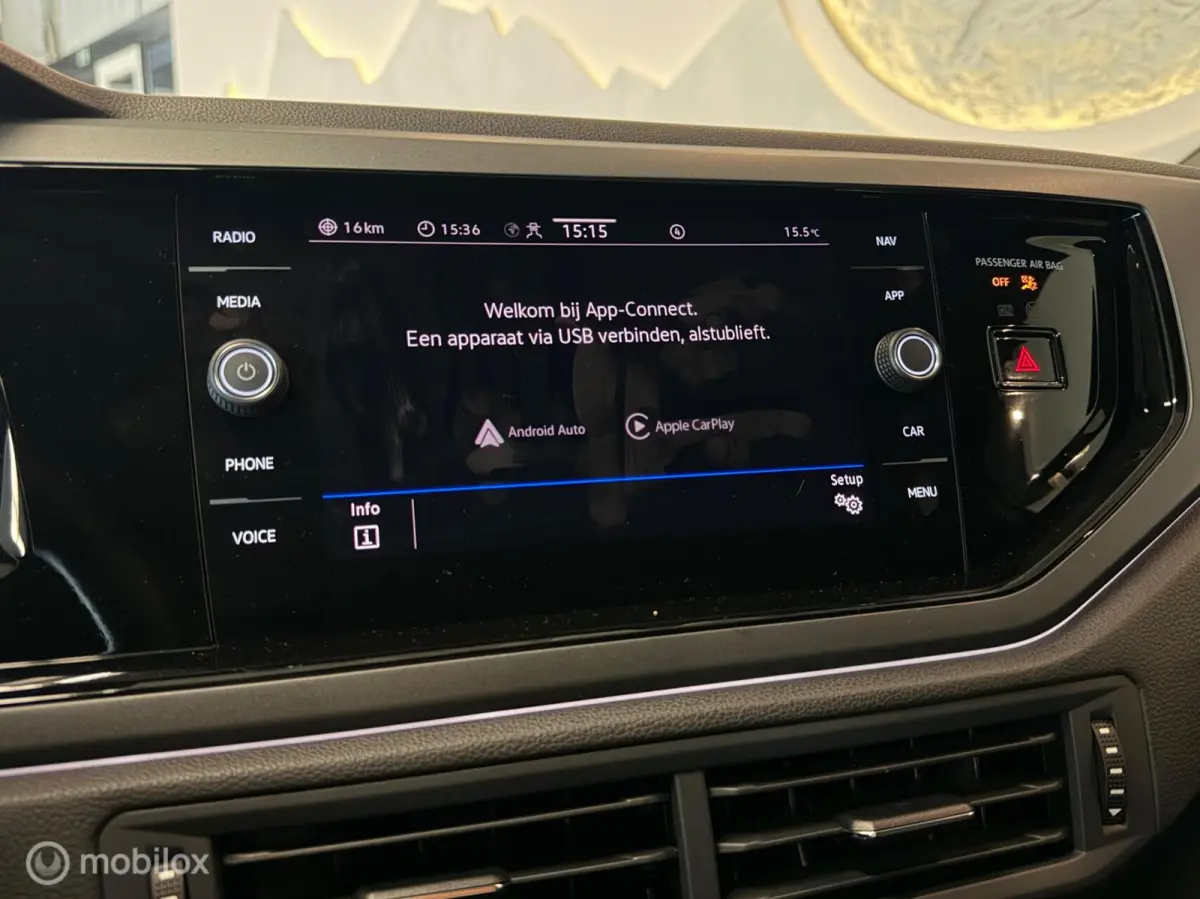 1.0 TSI 3x R-line Panorama/Keyless/Black style