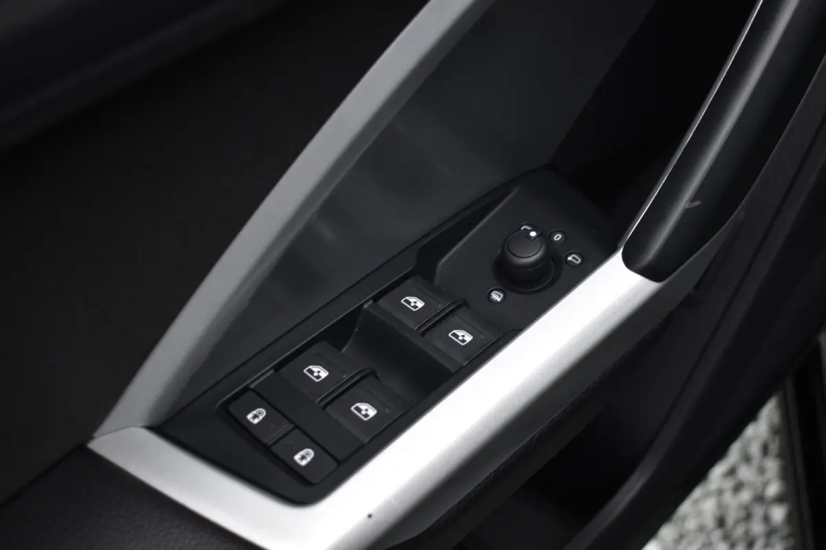 35TFSI 150PK S-TRONIC PRO LINE VIRTUAL/PDC/NAVI