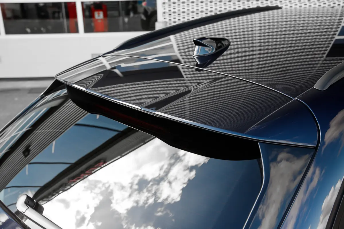 S edition, A5 (2025) | Adaptive cruise control | Aluminium optiek in het interieur | Audi smartphone interface