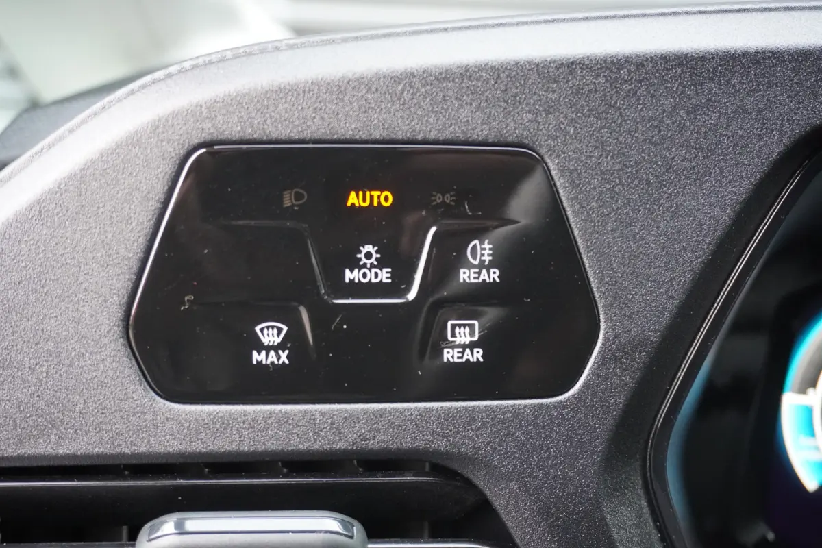Maxi L2 122pk Automaat Style 2x Schuifdeur Trekhaak Apple carplay ACC Cruise control Digitaal Dashboard LED