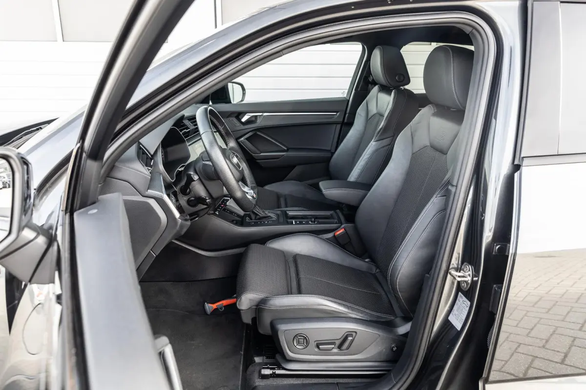 45 TFSIe 245pk PHEV S edition | Panoramadak | Trekhaak | SONOS | 20'' velgen