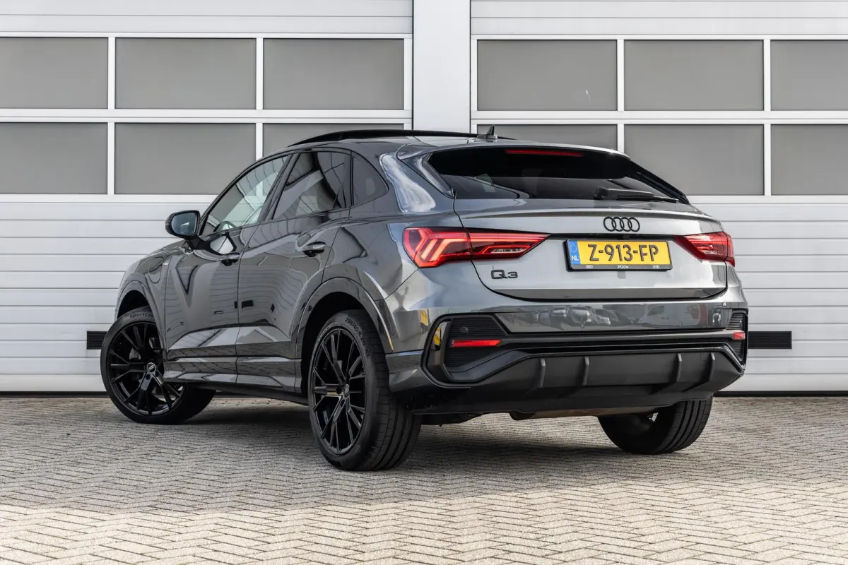 45 TFSIe 245pk PHEV S edition | Panoramadak | Trekhaak | SONOS | 20'' velgen