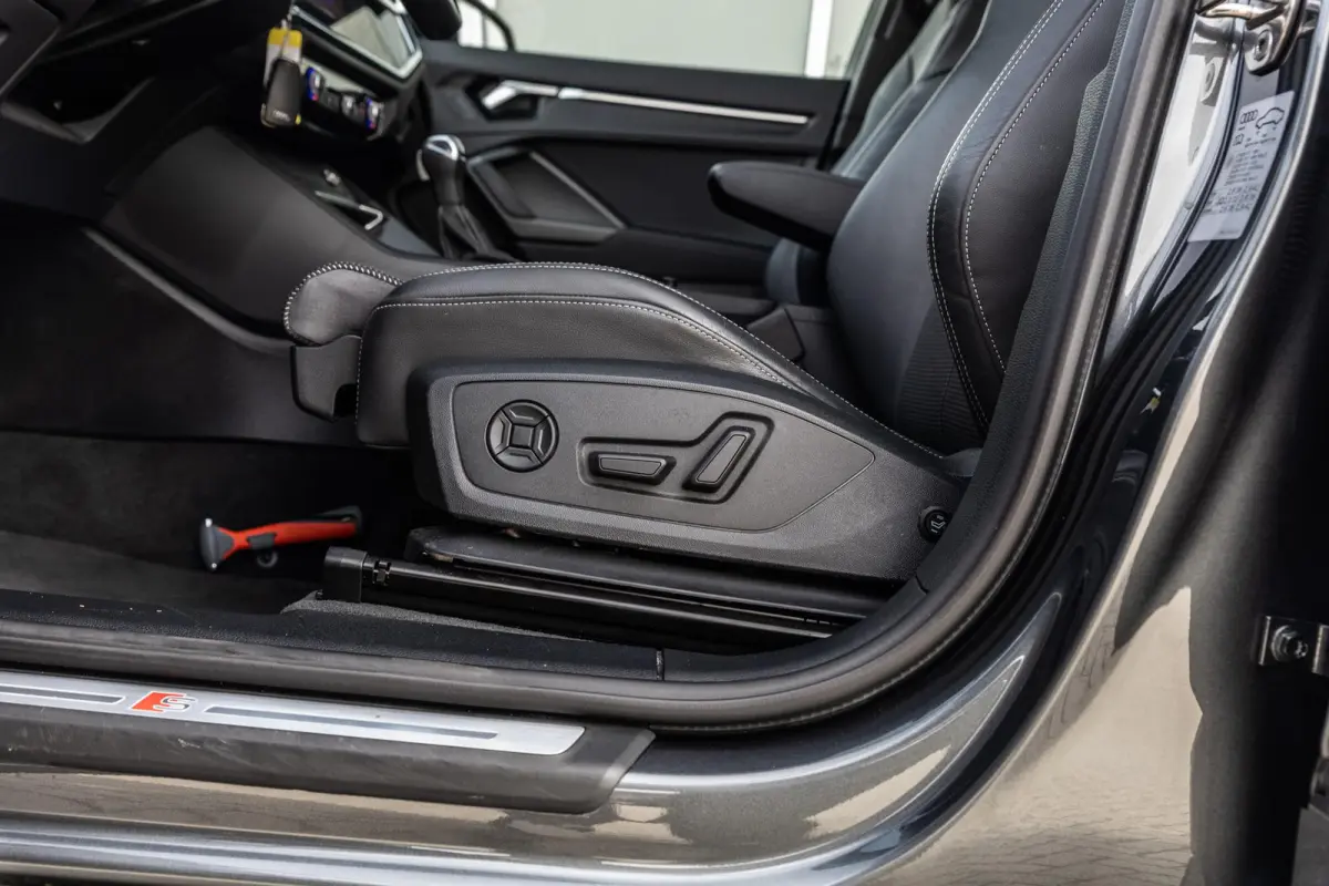 45 TFSIe 245pk PHEV S edition | Panoramadak | Trekhaak | SONOS | 20'' velgen