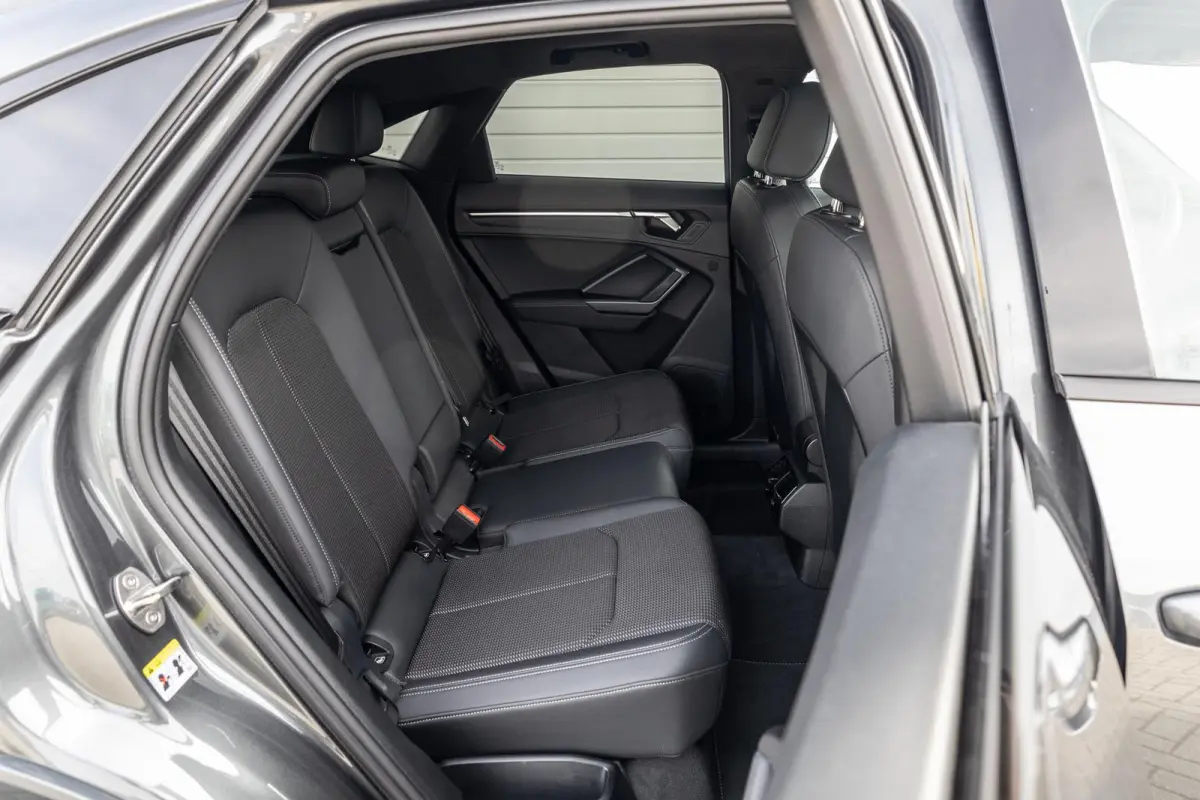 45 TFSIe 245pk PHEV S edition | Panoramadak | Trekhaak | SONOS | 20'' velgen