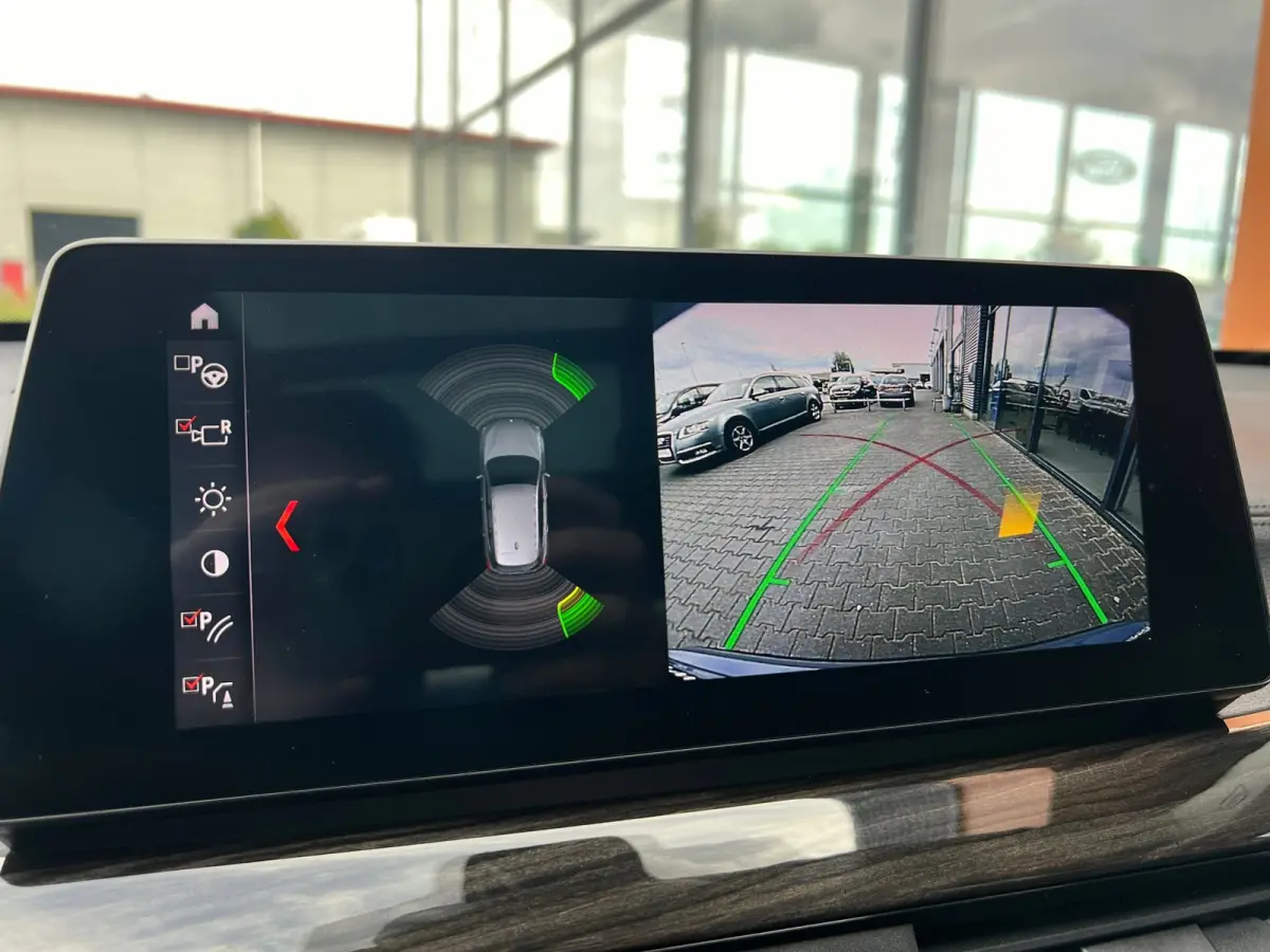 XDrive25e eDrive|Pano|Trekhaak|Sfeerverl.|HUD|Memory