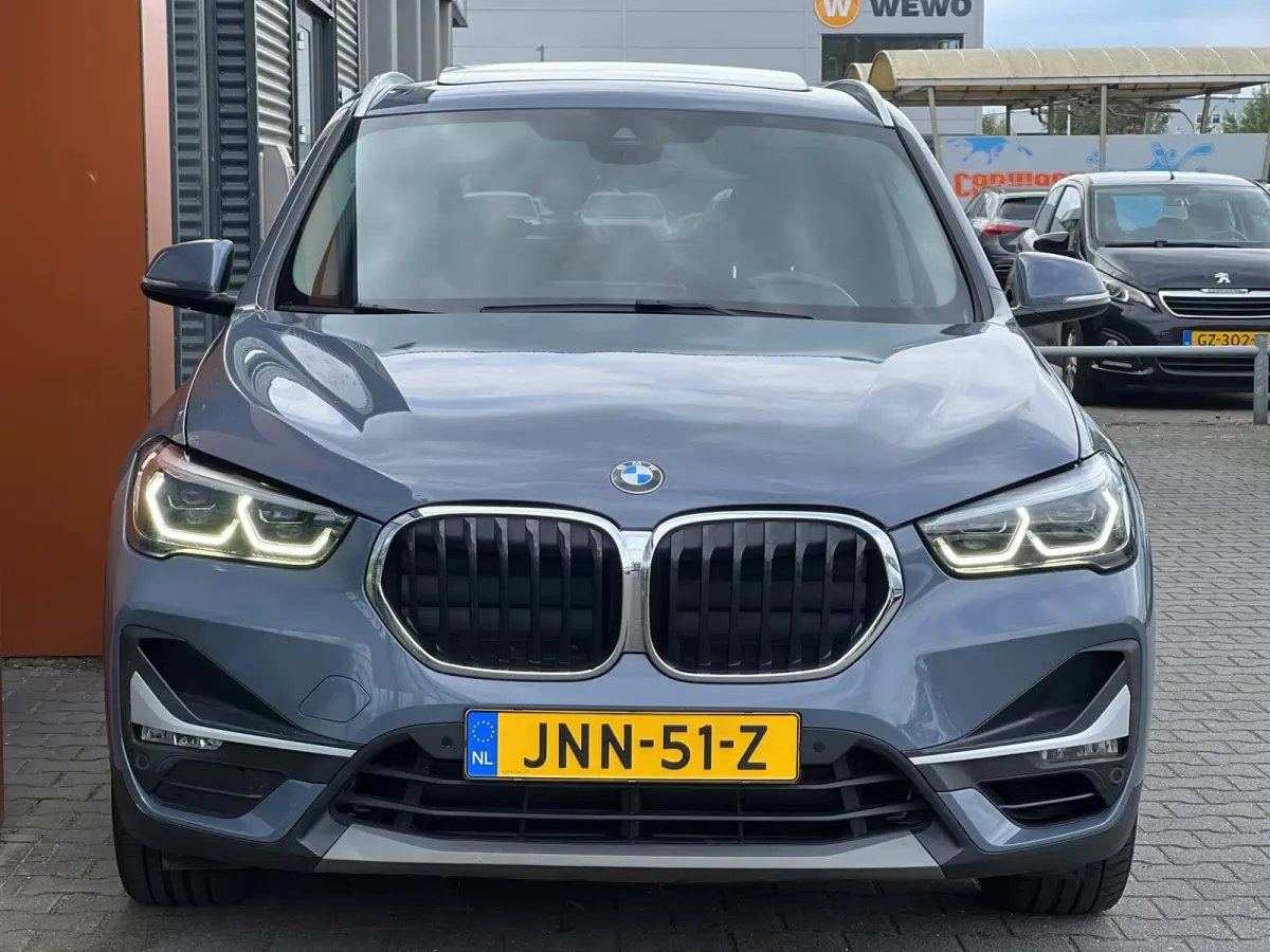 XDrive25e eDrive|Pano|Trekhaak|Sfeerverl.|HUD|Memory