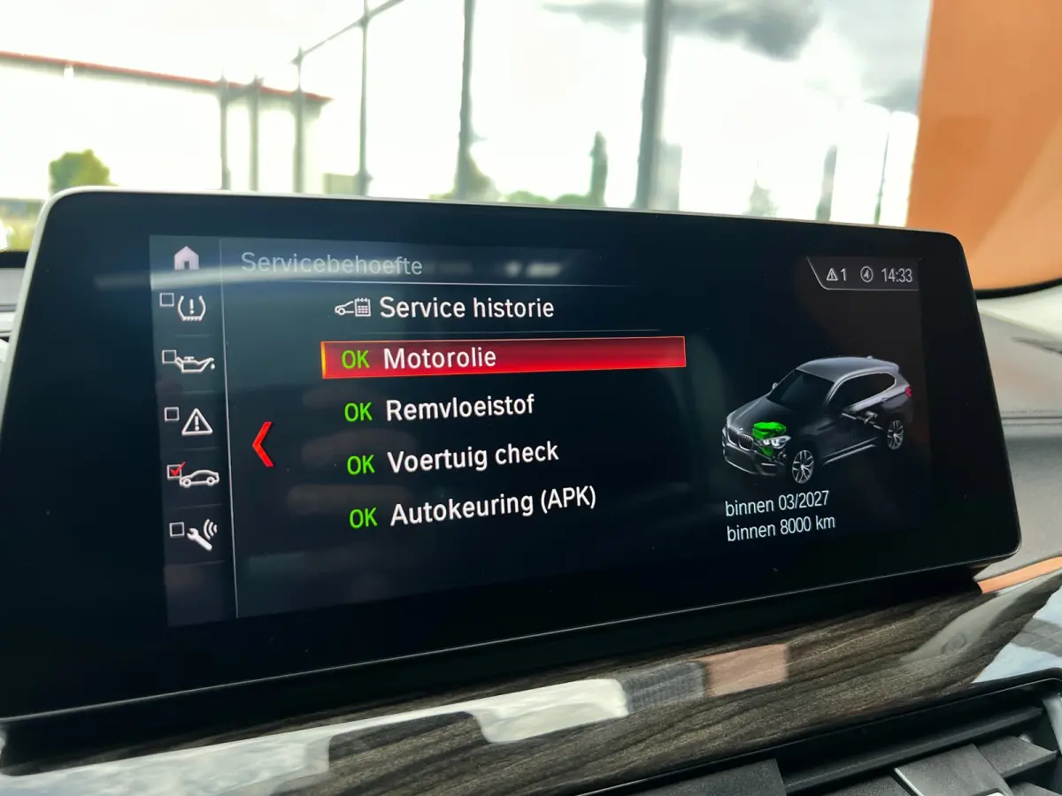 XDrive25e eDrive|Pano|Trekhaak|Sfeerverl.|HUD|Memory