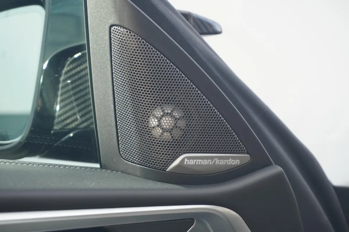 M4 Competition | M Carbon-keramische remmen | M Carbon Exterieur | M Carbon kuipstoelen | M Driver's Pack
