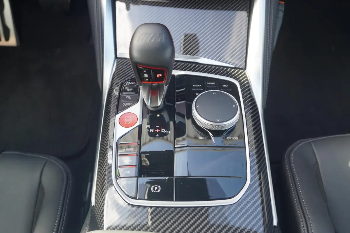M4 Competition | M Carbon-keramische remmen | M Carbon Exterieur | M Carbon kuipstoelen | M Driver's Pack
