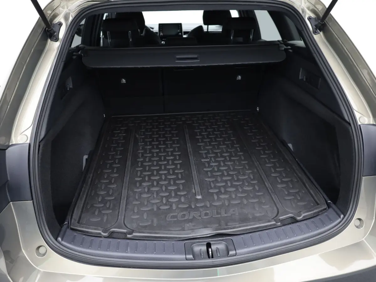 1.8 Hybrid Dynamic | Keyless | Trekhaak | Stuur & Stoel verwarming | Prijs Rijklaar!!
