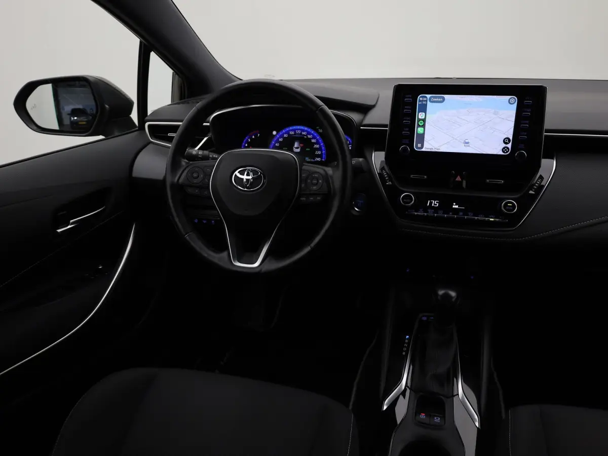 1.8 Hybrid Dynamic | Keyless | Trekhaak | Stuur & Stoel verwarming | Prijs Rijklaar!!