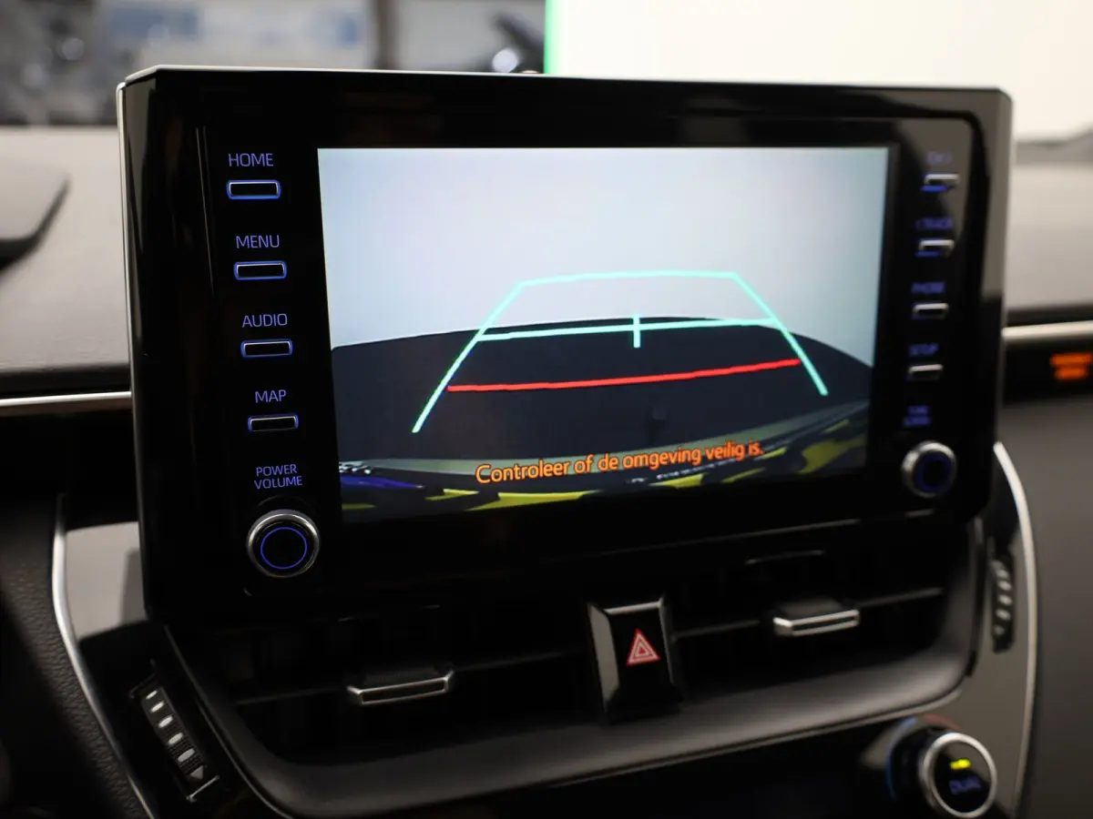 1.8 Hybrid Dynamic | Keyless | Trekhaak | Stuur & Stoel verwarming | Prijs Rijklaar!!