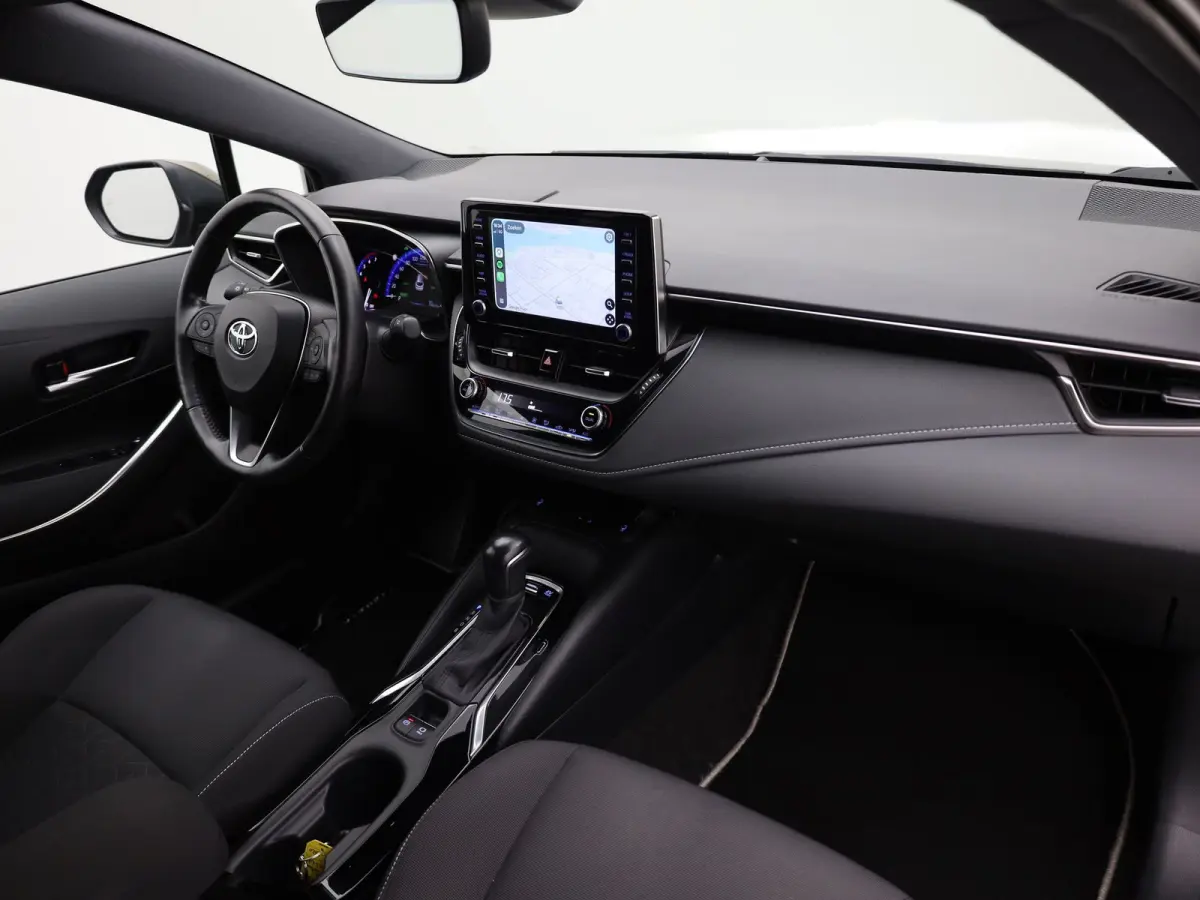 1.8 Hybrid Dynamic | Keyless | Trekhaak | Stuur & Stoel verwarming | Prijs Rijklaar!!