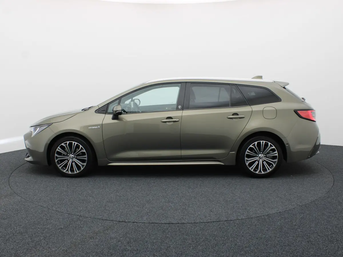 1.8 Hybrid Dynamic | Keyless | Trekhaak | Stuur & Stoel verwarming | Prijs Rijklaar!!