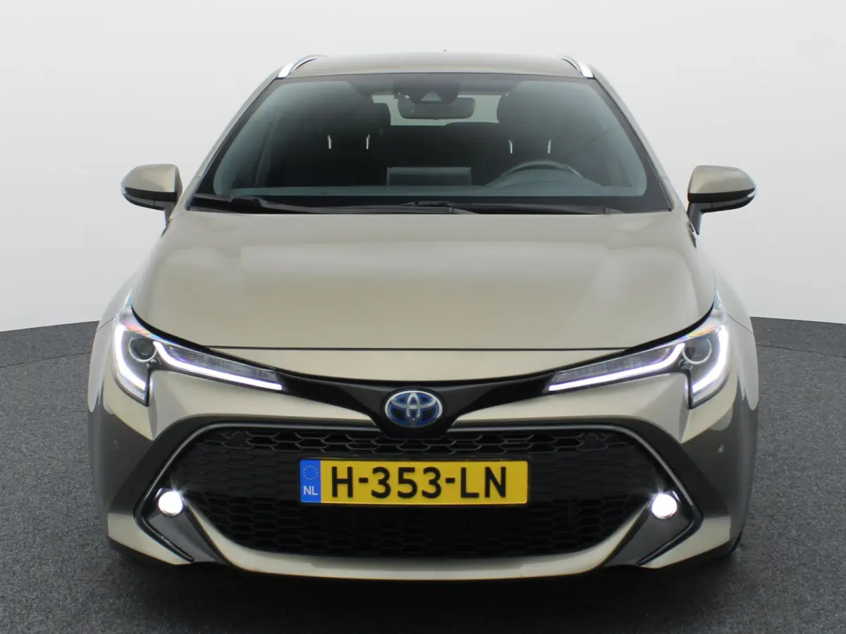 1.8 Hybrid Dynamic | Keyless | Trekhaak | Stuur & Stoel verwarming | Prijs Rijklaar!!