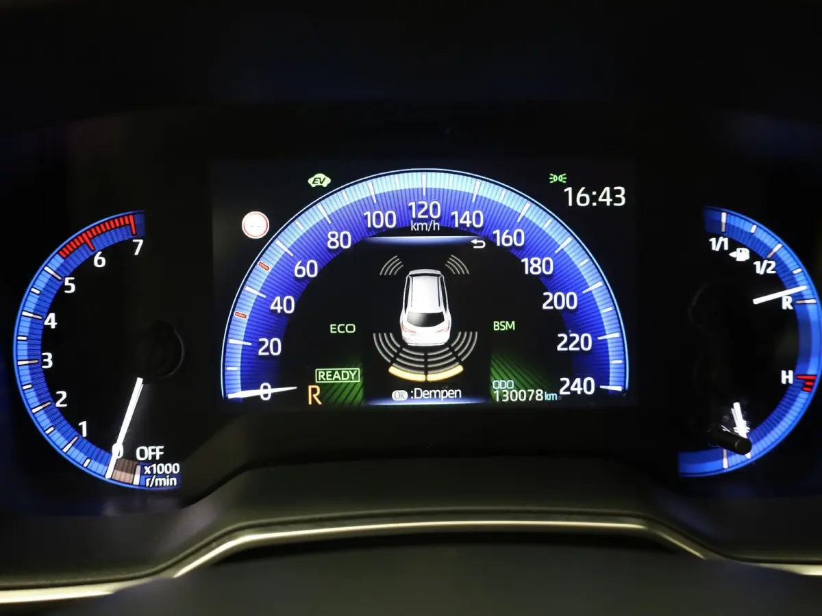 1.8 Hybrid Dynamic | Keyless | Trekhaak | Stuur & Stoel verwarming | Prijs Rijklaar!!