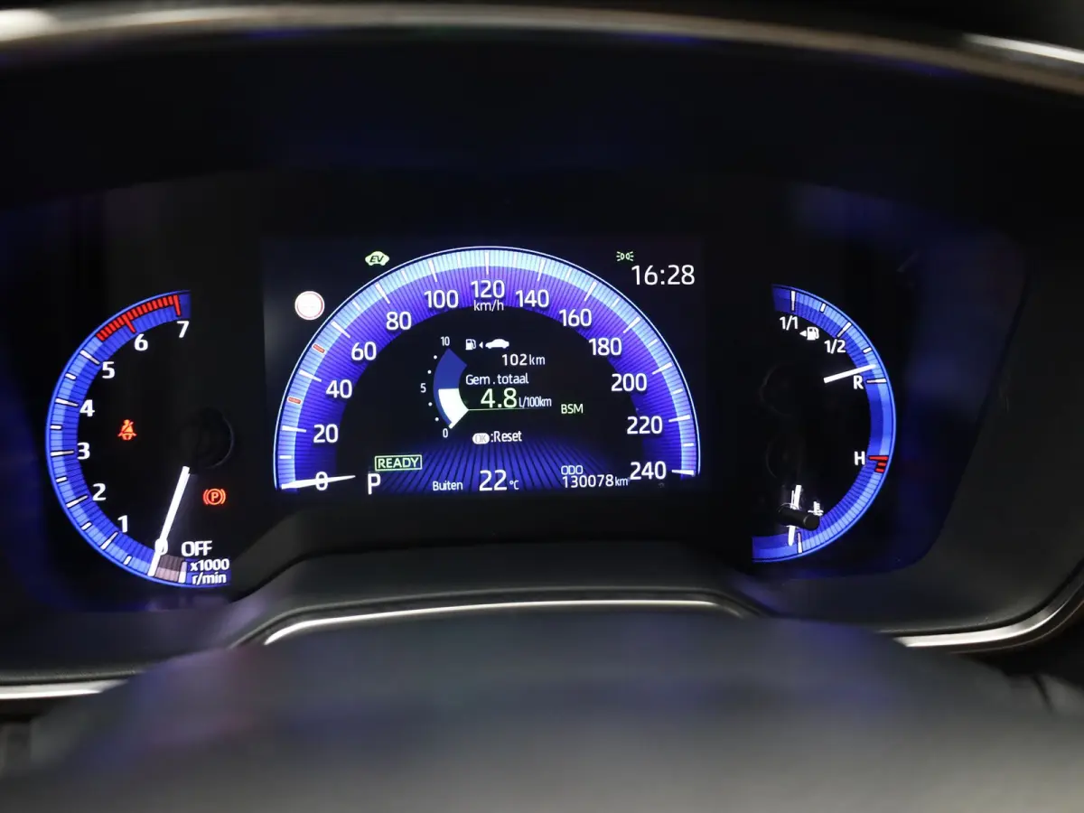 1.8 Hybrid Dynamic | Keyless | Trekhaak | Stuur & Stoel verwarming | Prijs Rijklaar!!