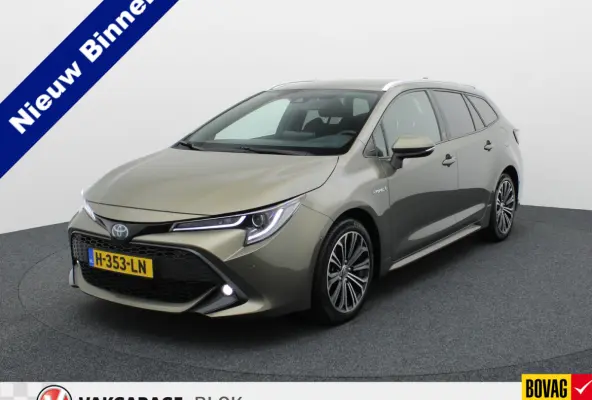 1.8 Hybrid Dynamic | Keyless | Trekhaak | Stuur & Stoel verwarming | Prijs Rijklaar!!