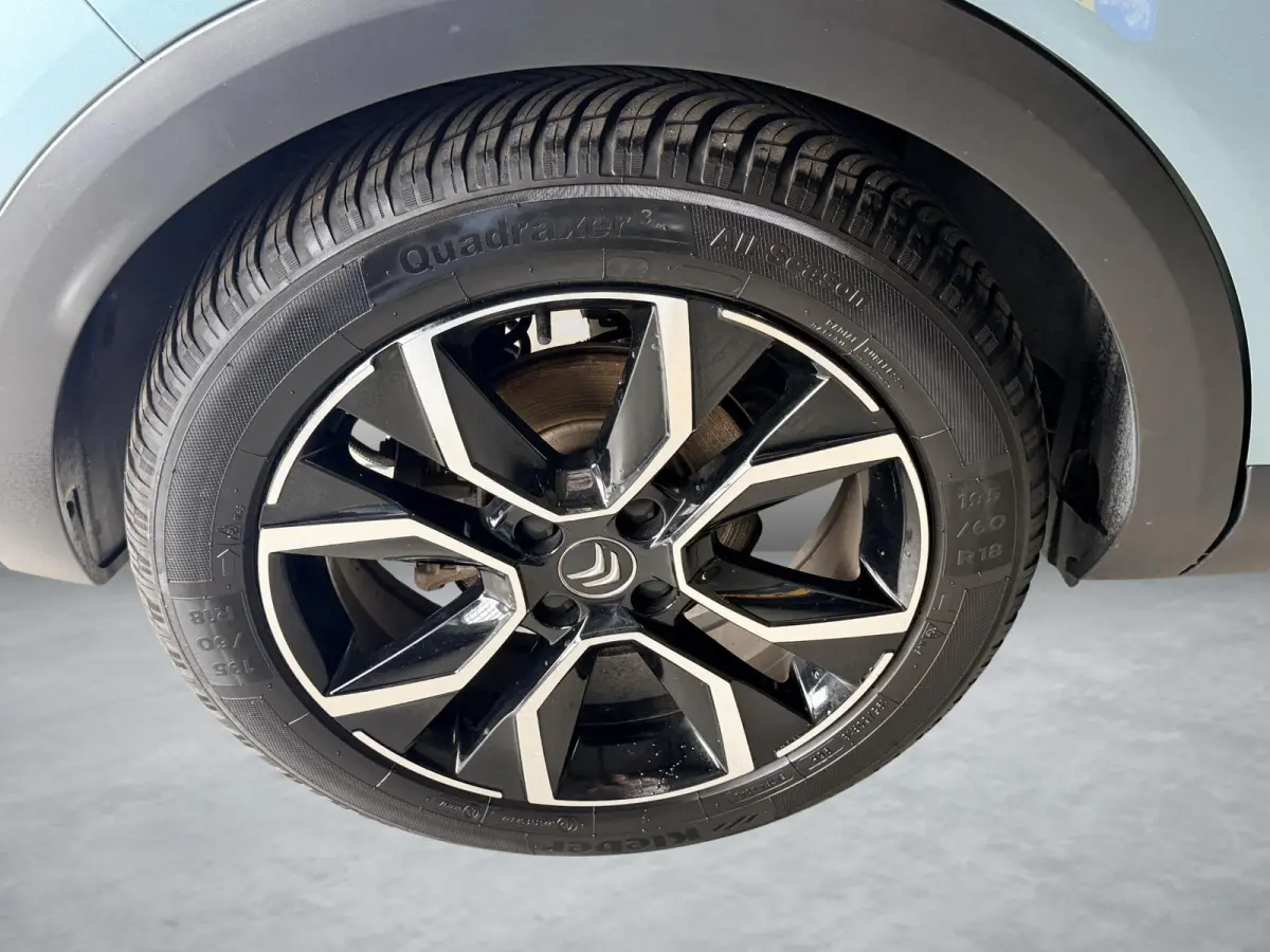 Live 50 kWh SOH 92,8% | Winterpakket | Head-Up | Keyless | 180° Camera | Dodehoek | 18” LM | 1e Eigenaar | Dealeronderhouden |