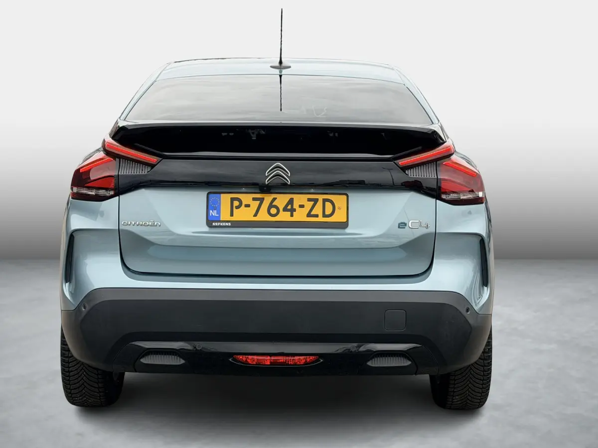 Live 50 kWh SOH 92,8% | Winterpakket | Head-Up | Keyless | 180° Camera | Dodehoek | 18” LM | 1e Eigenaar | Dealeronderhouden |