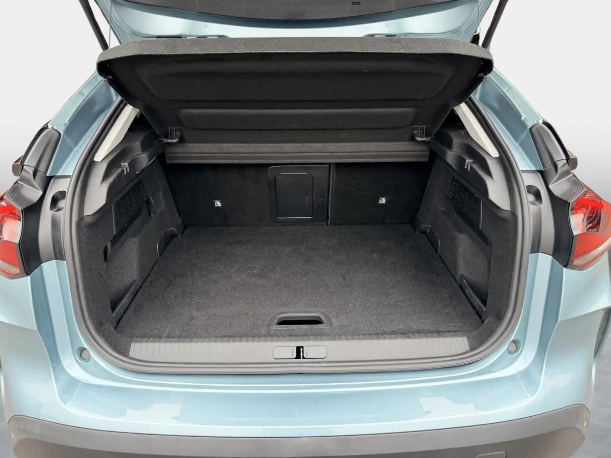 Live 50 kWh SOH 92,8% | Winterpakket | Head-Up | Keyless | 180° Camera | Dodehoek | 18” LM | 1e Eigenaar | Dealeronderhouden |