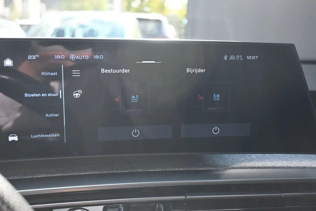 GT Avantage 73 kWh 7p | Schuif-/Kanteldak | Elektr. Stoelen | Stoel/Stuurverwarming | Navigatie | 360 Camera !