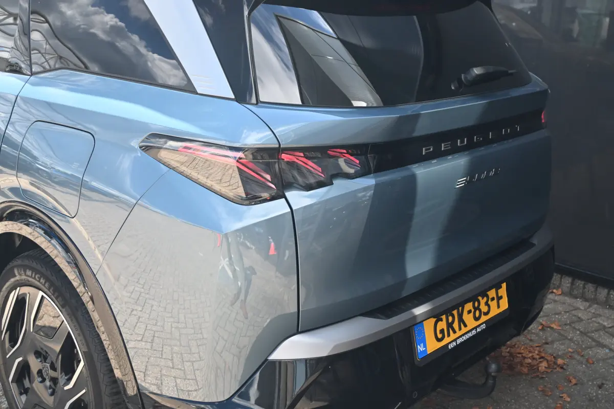 GT Avantage 73 kWh 7p | Schuif-/Kanteldak | Elektr. Stoelen | Stoel/Stuurverwarming | Navigatie | 360 Camera !