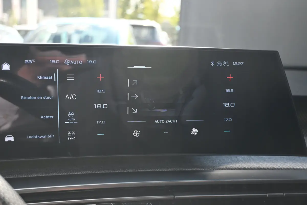 GT Avantage 73 kWh 7p 94,75%SOH! | Schuif-/Kanteldak | Elektr. Stoelen | Stoel/Stuurverwarming | Navigatie | 360 Camera !