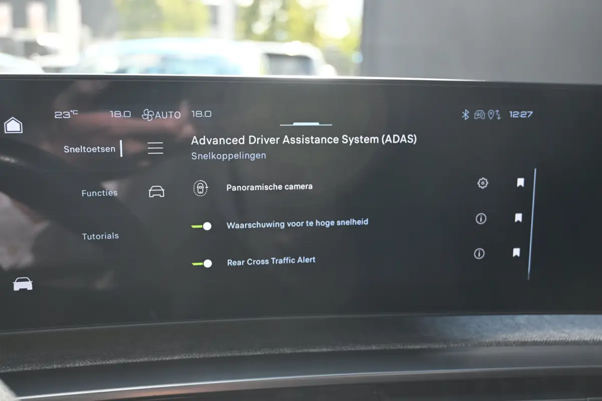 GT Avantage 73 kWh 7p 94,75%SOH! | Schuif-/Kanteldak | Elektr. Stoelen | Stoel/Stuurverwarming | Navigatie | 360 Camera !