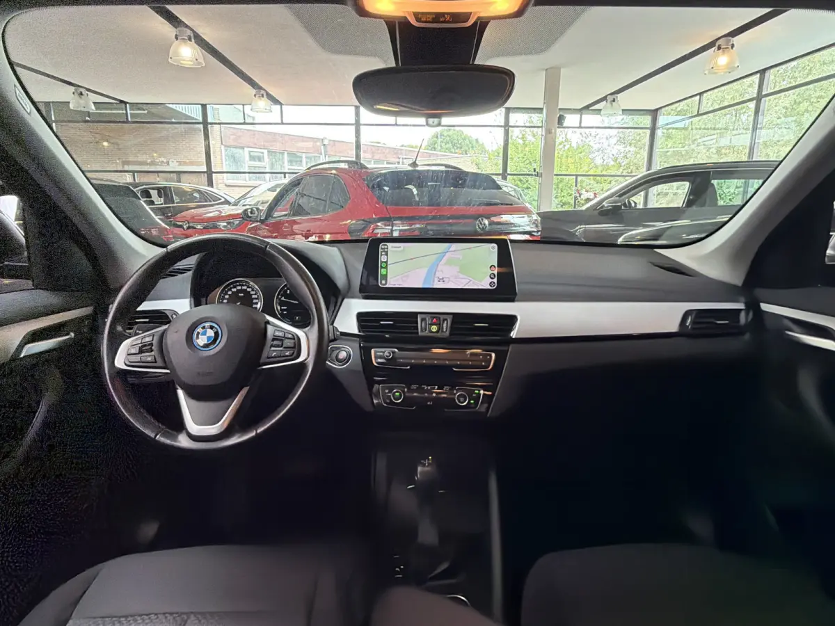xDrive25e Executive CAMERA/NAVI/HEAD-UP
