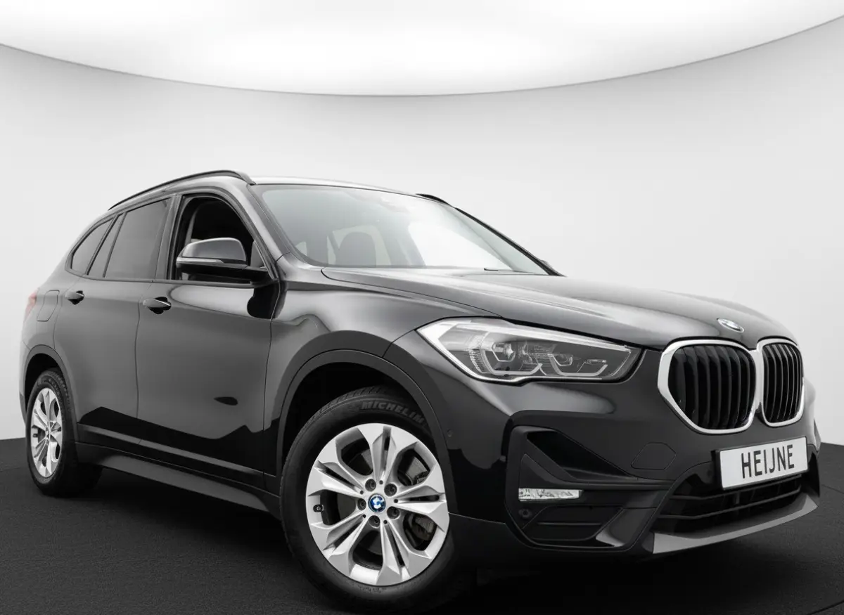 xDrive25e Executive CAMERA/NAVI/HEAD-UP