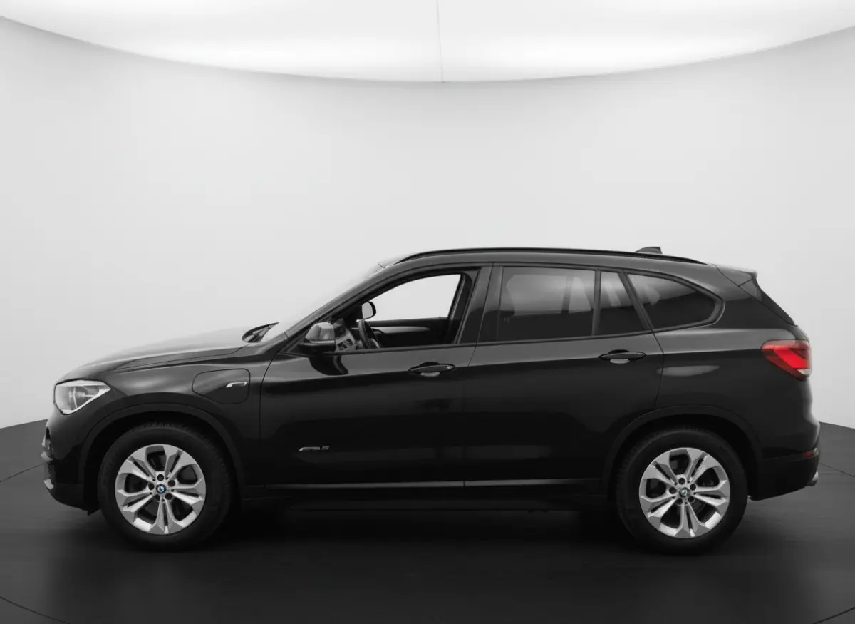 xDrive25e Executive CAMERA/NAVI/HEAD-UP