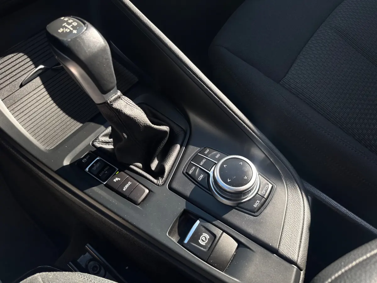 xDrive25e Executive CAMERA/NAVI/HEAD-UP