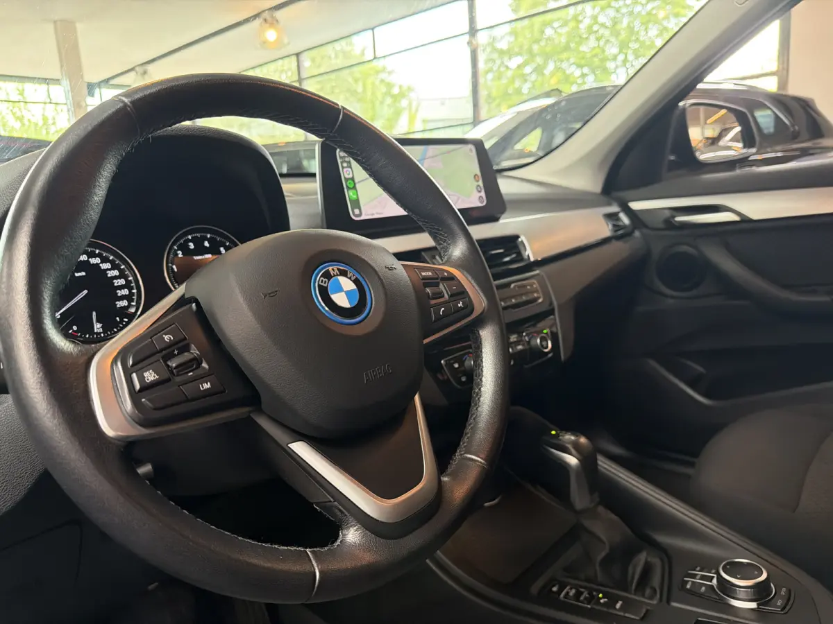 xDrive25e Executive CAMERA/NAVI/HEAD-UP