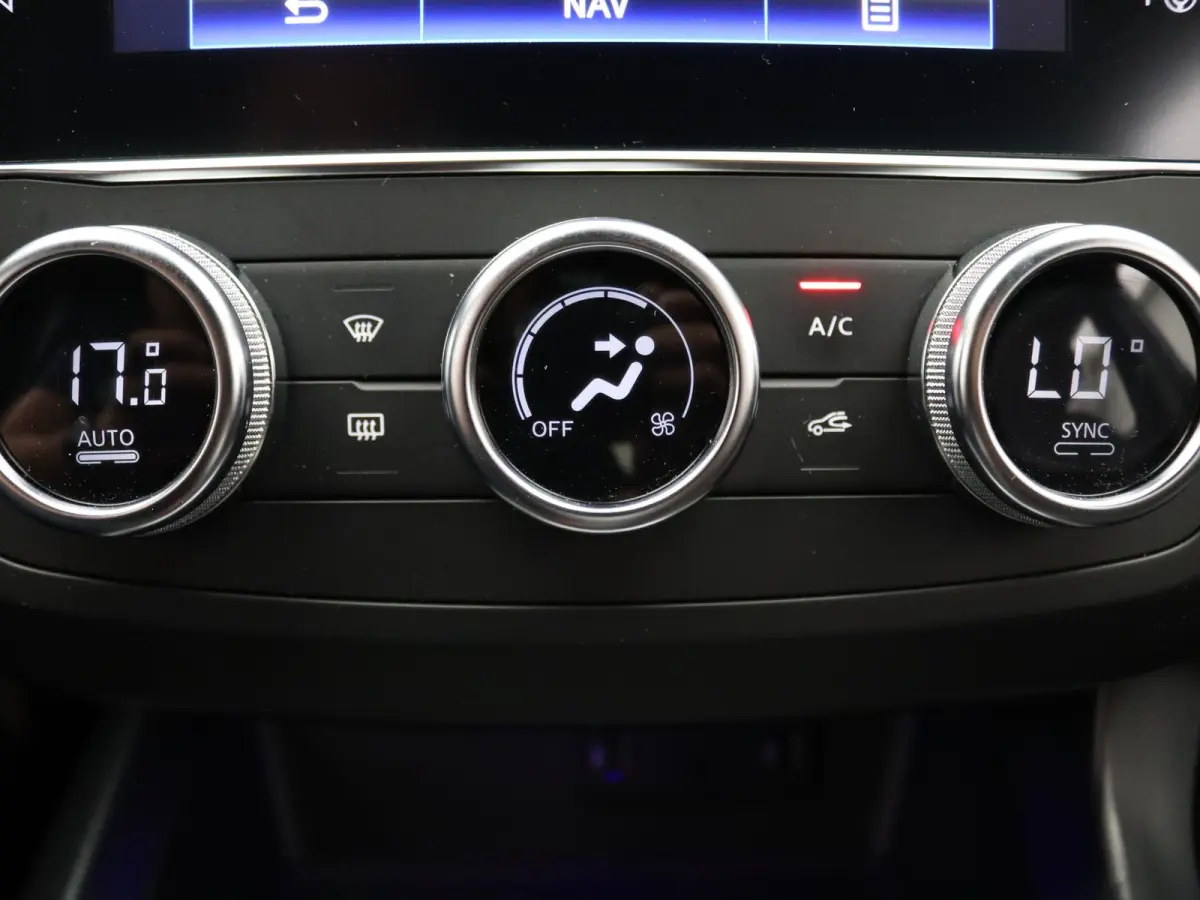 160pk TCe Black Edition Apple Carplay/Android Auto | Climate