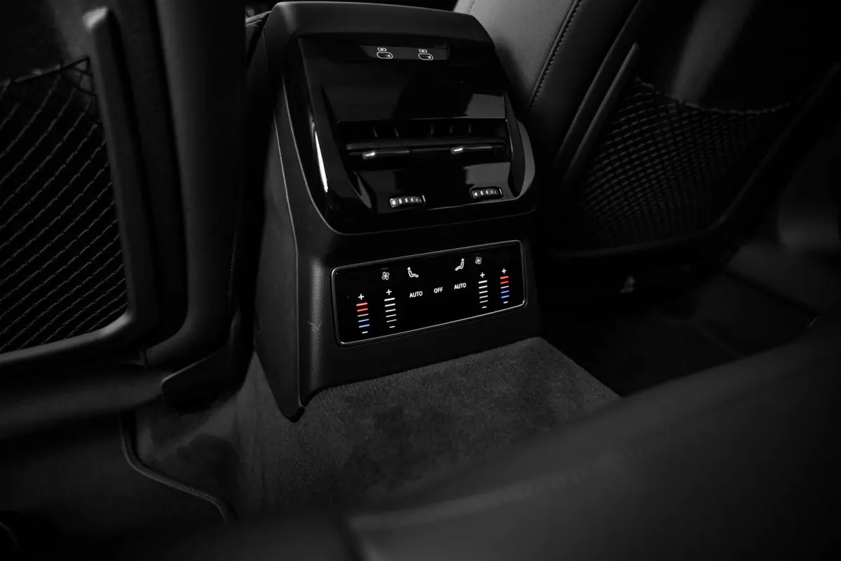 S edition | Adaptive cruise control | Airconditioning 4-zones | Audi sound system