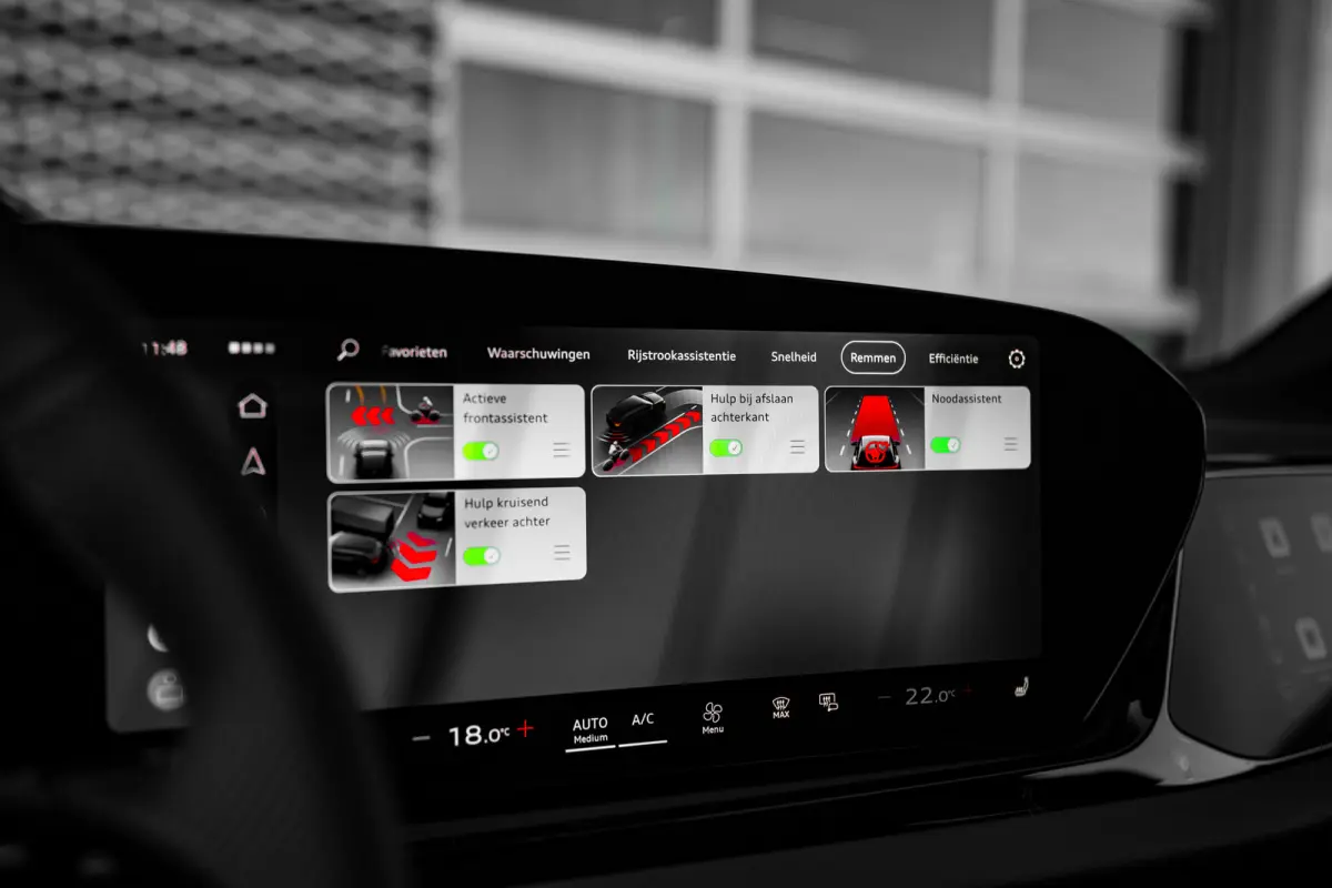 S edition | Adaptive cruise control | Airconditioning 4-zones | Audi sound system