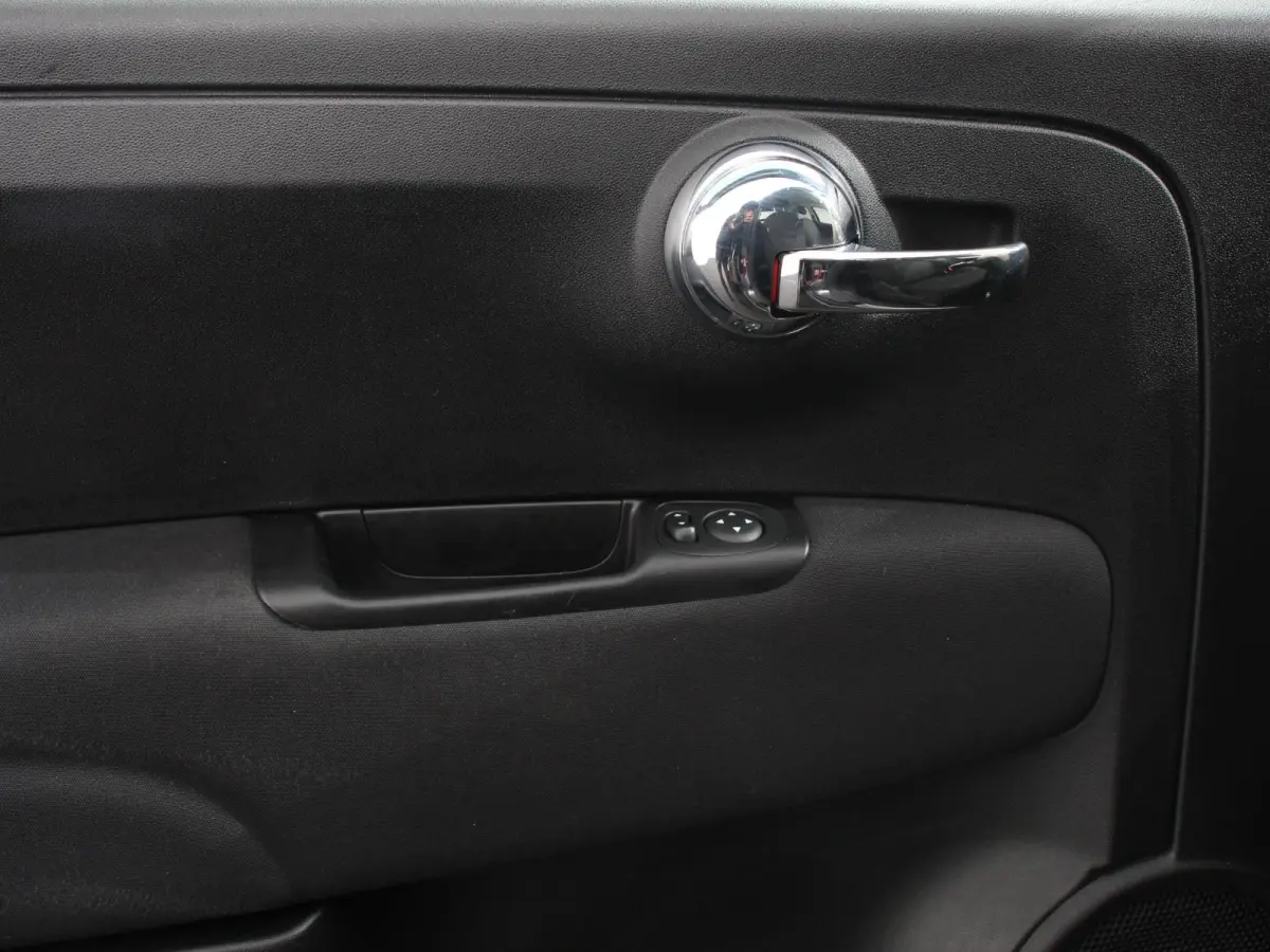 1.0 Hybrid Bellavita Navigatie  Climate Control  Apple Carplay/Android Auto  Dab Digitale Cockpit Parkeer sensoren