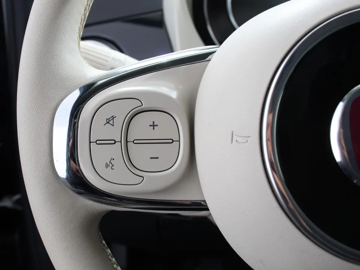 1.0 Hybrid Bellavita Navigatie  Climate Control  Apple Carplay/Android Auto  Dab Digitale Cockpit Parkeer sensoren