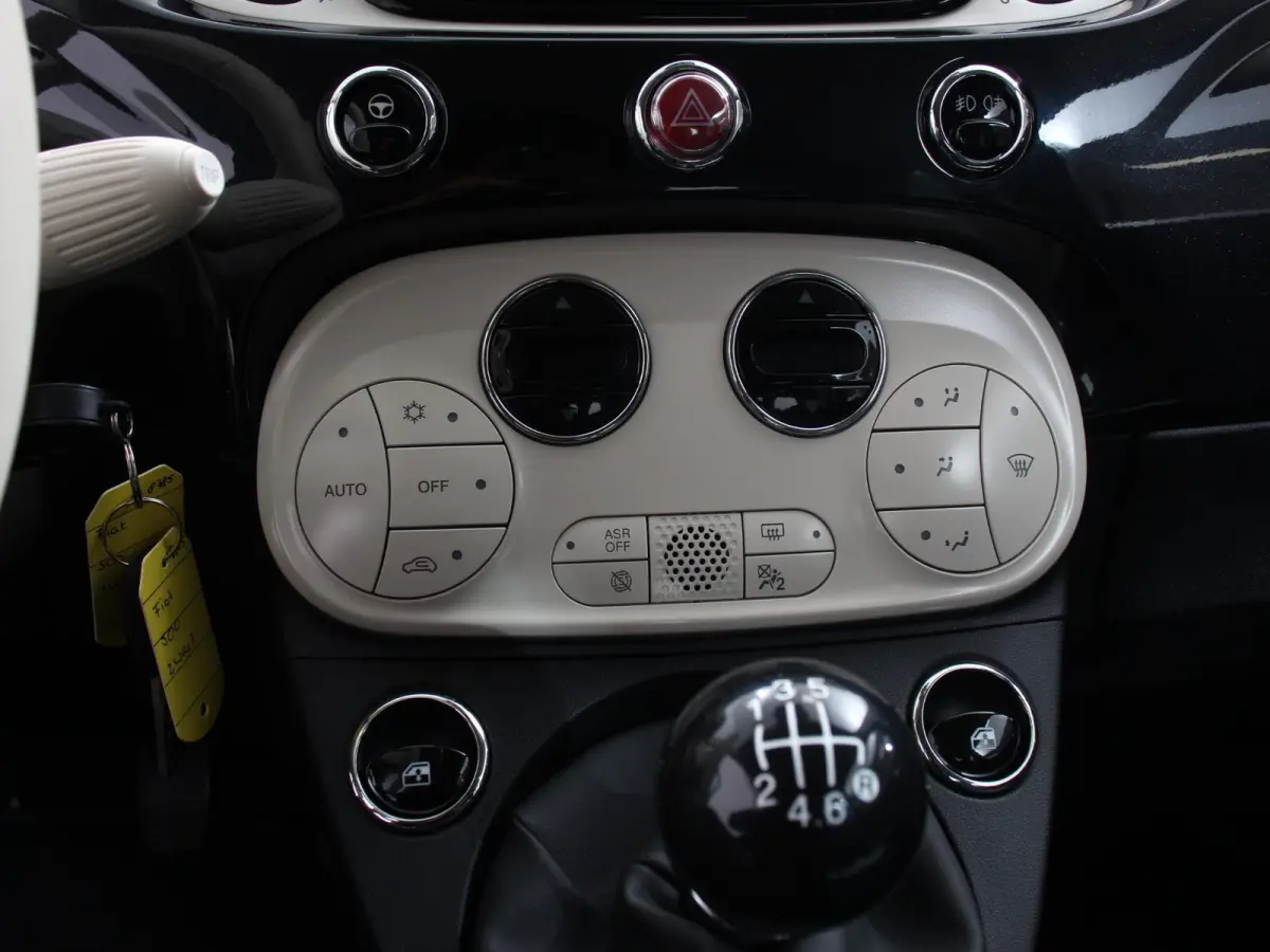 1.0 Hybrid Bellavita Navigatie  Climate Control  Apple Carplay/Android Auto  Dab Digitale Cockpit Parkeer sensoren