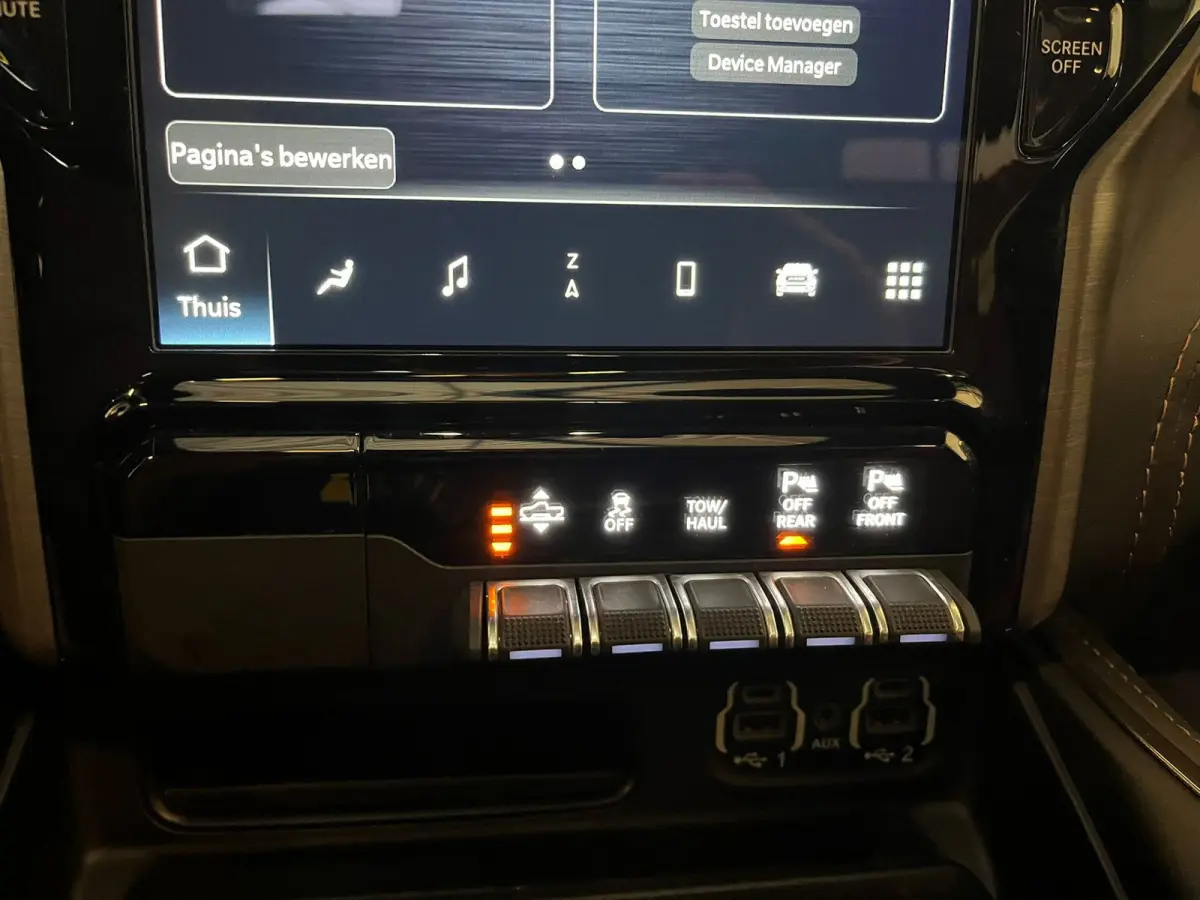1500 5.7 V8 4x4 Crew Cab Longhorn|NAP|HUD|PANO|LUCHTVERING|